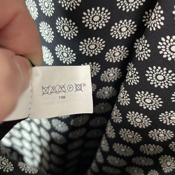 GAP Y2K Navy and White Floral Tiered Ruffled Dress Short Sleeves Crossover Sm - Picture 9 of 11